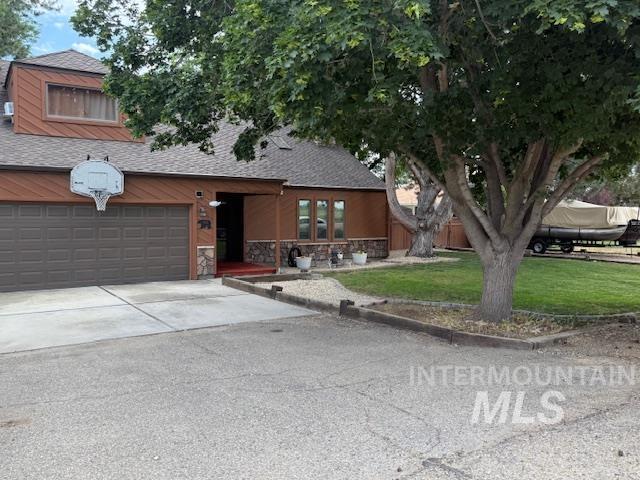 6812 View Lane