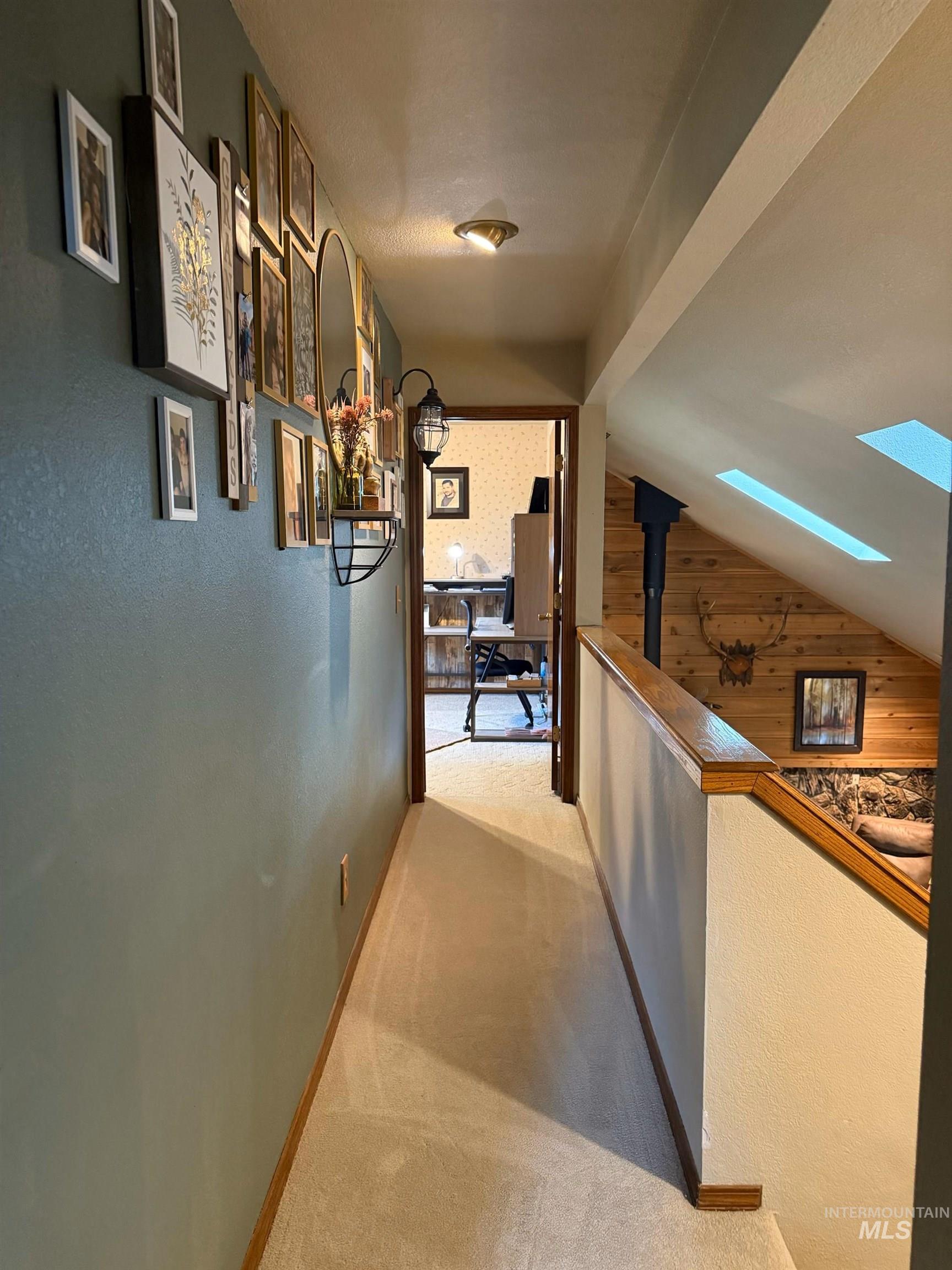 6812 View Lane
