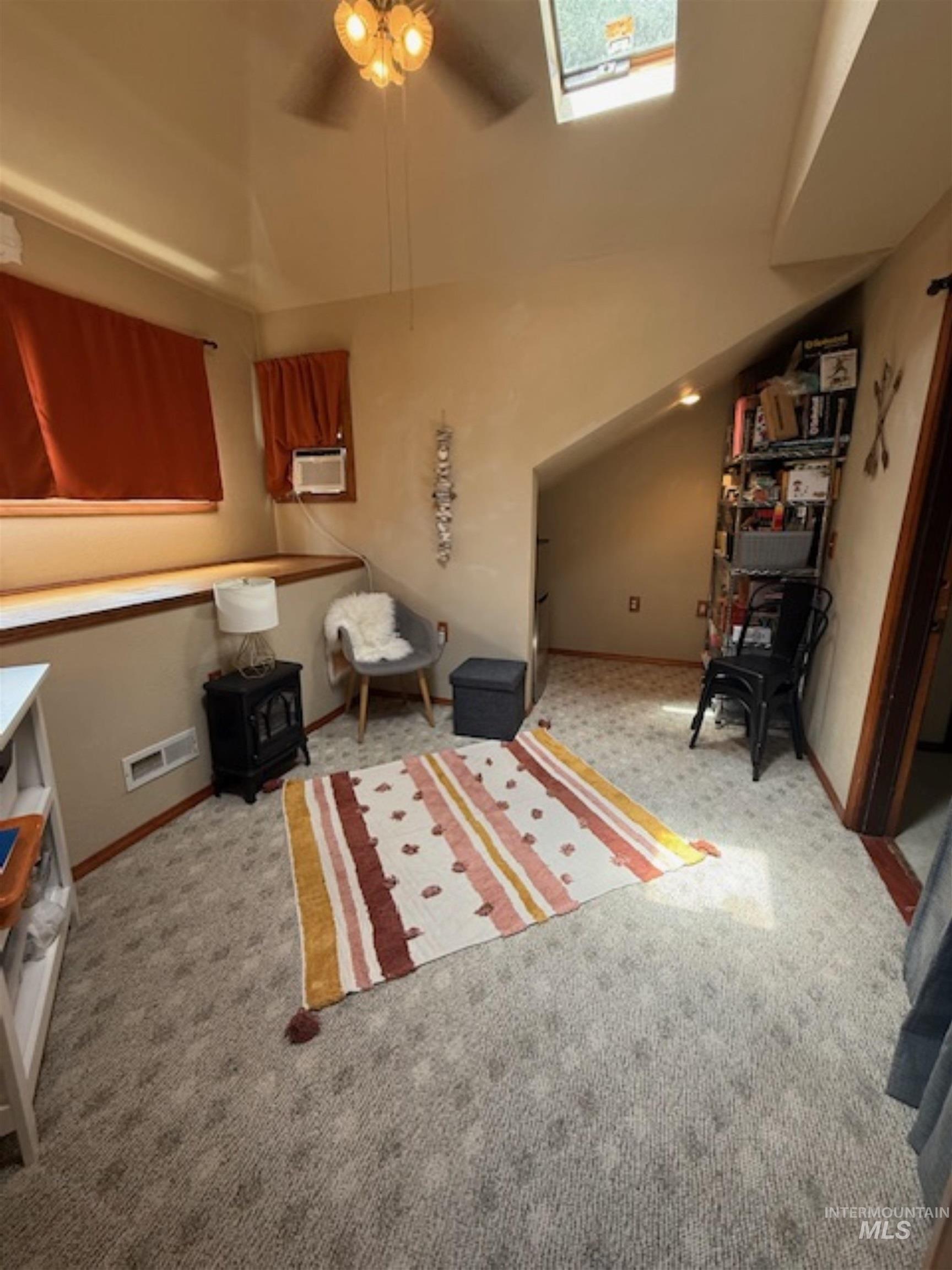 6812 View Lane