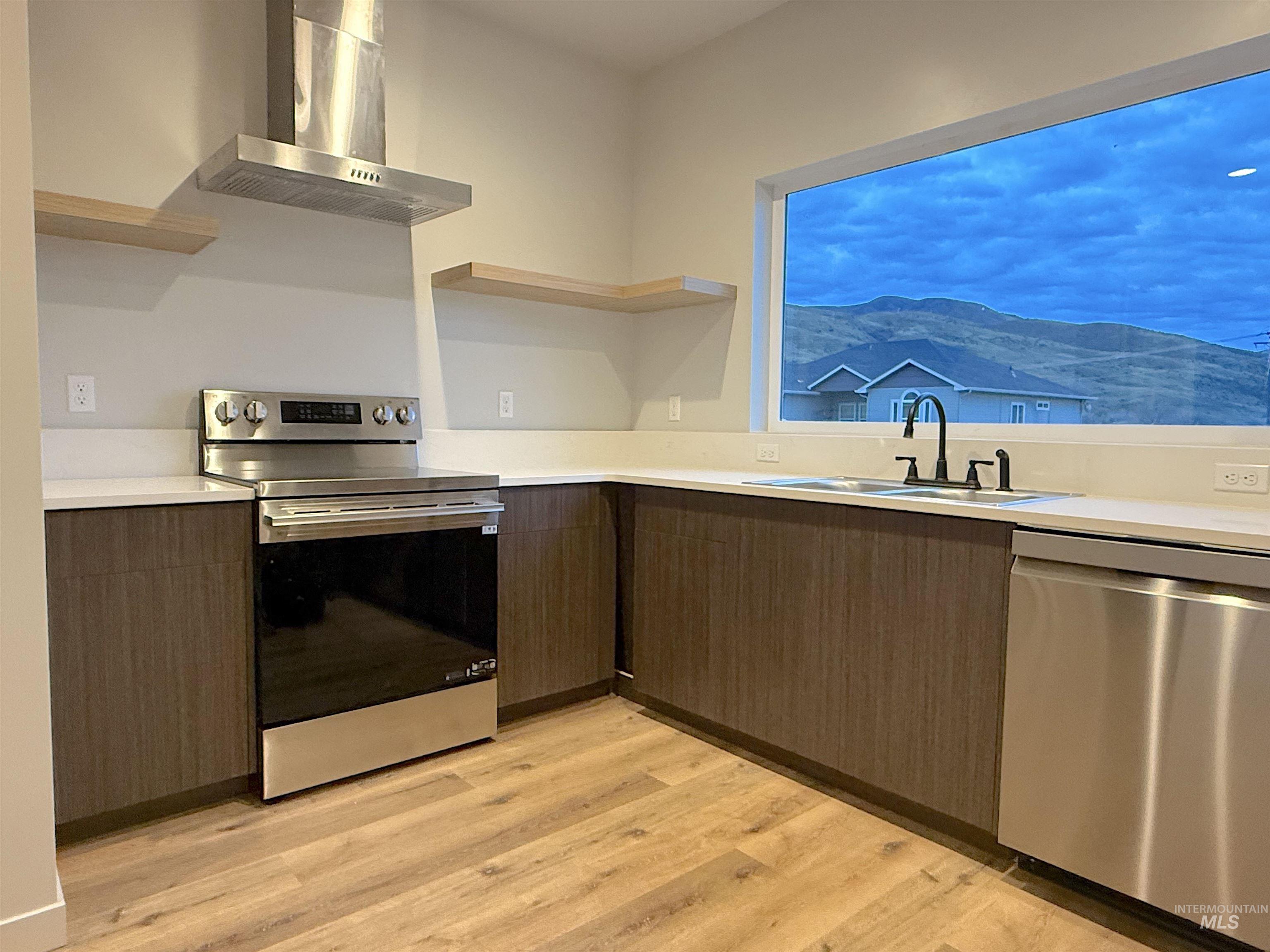 144 Dovetail Drive