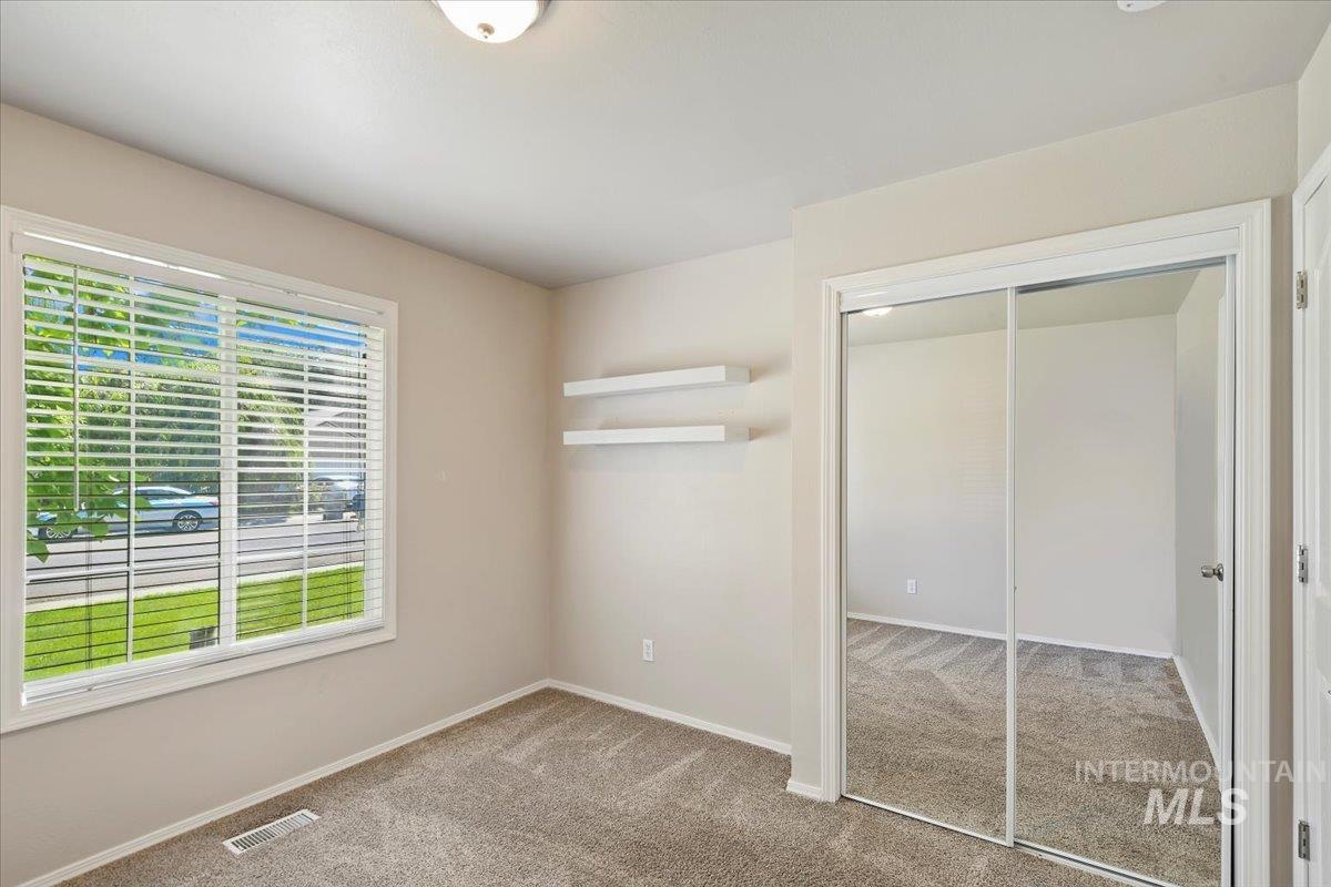 175 N Orchard Heights Way