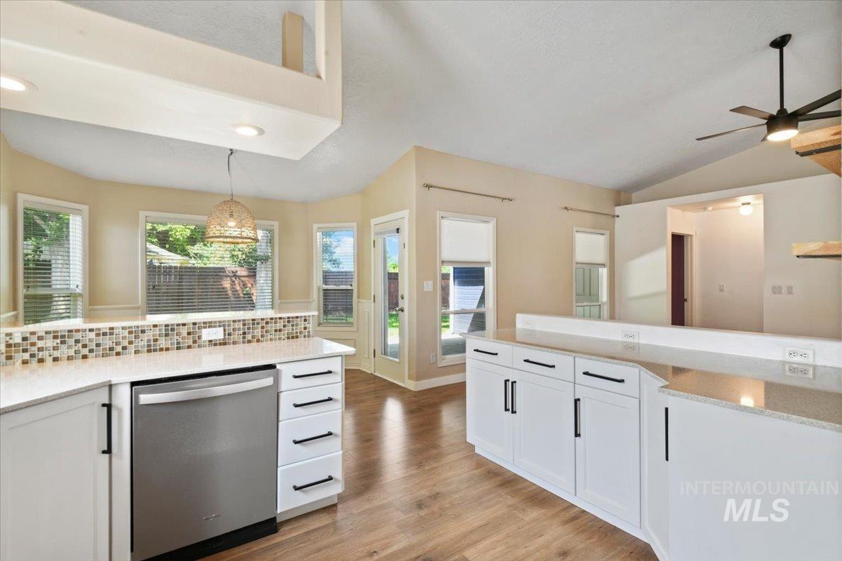 175 N Orchard Heights Way