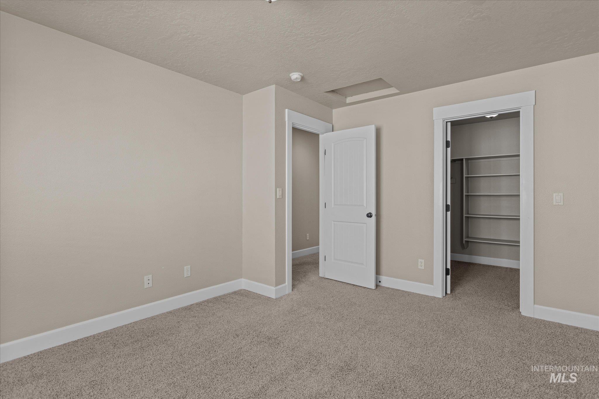 1268 W Cobblefield Ct