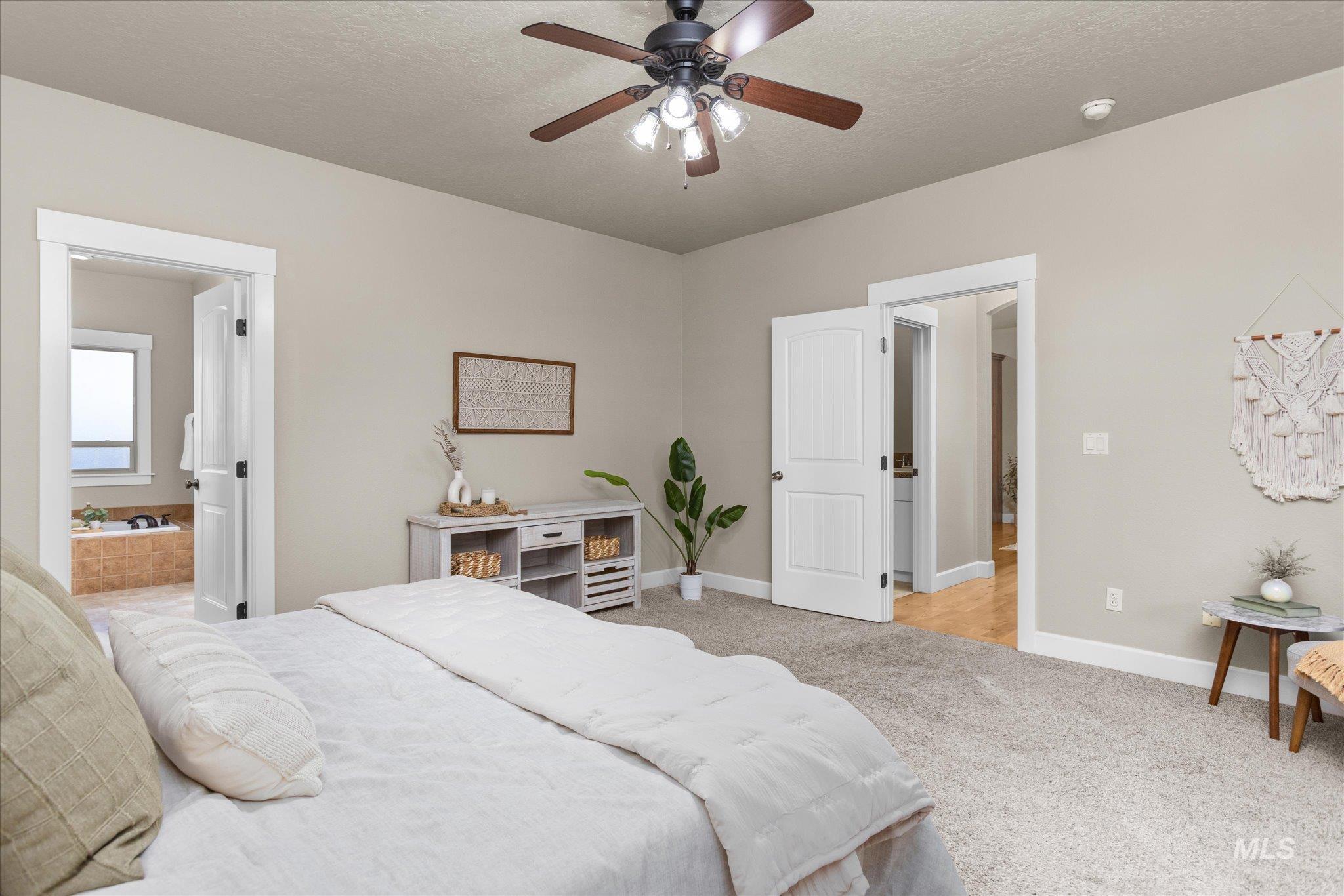 1268 W Cobblefield Ct