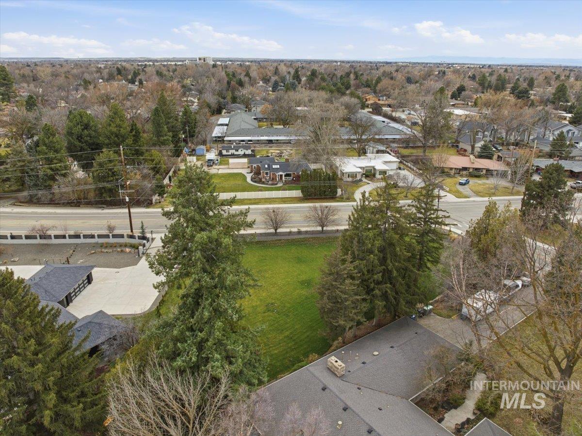 TBD N Mountain View