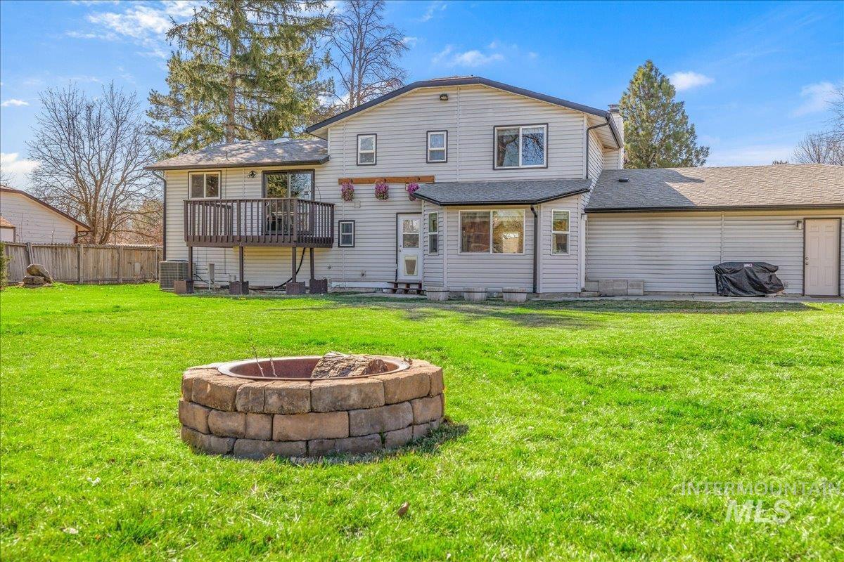10438 W Hollandale Dr