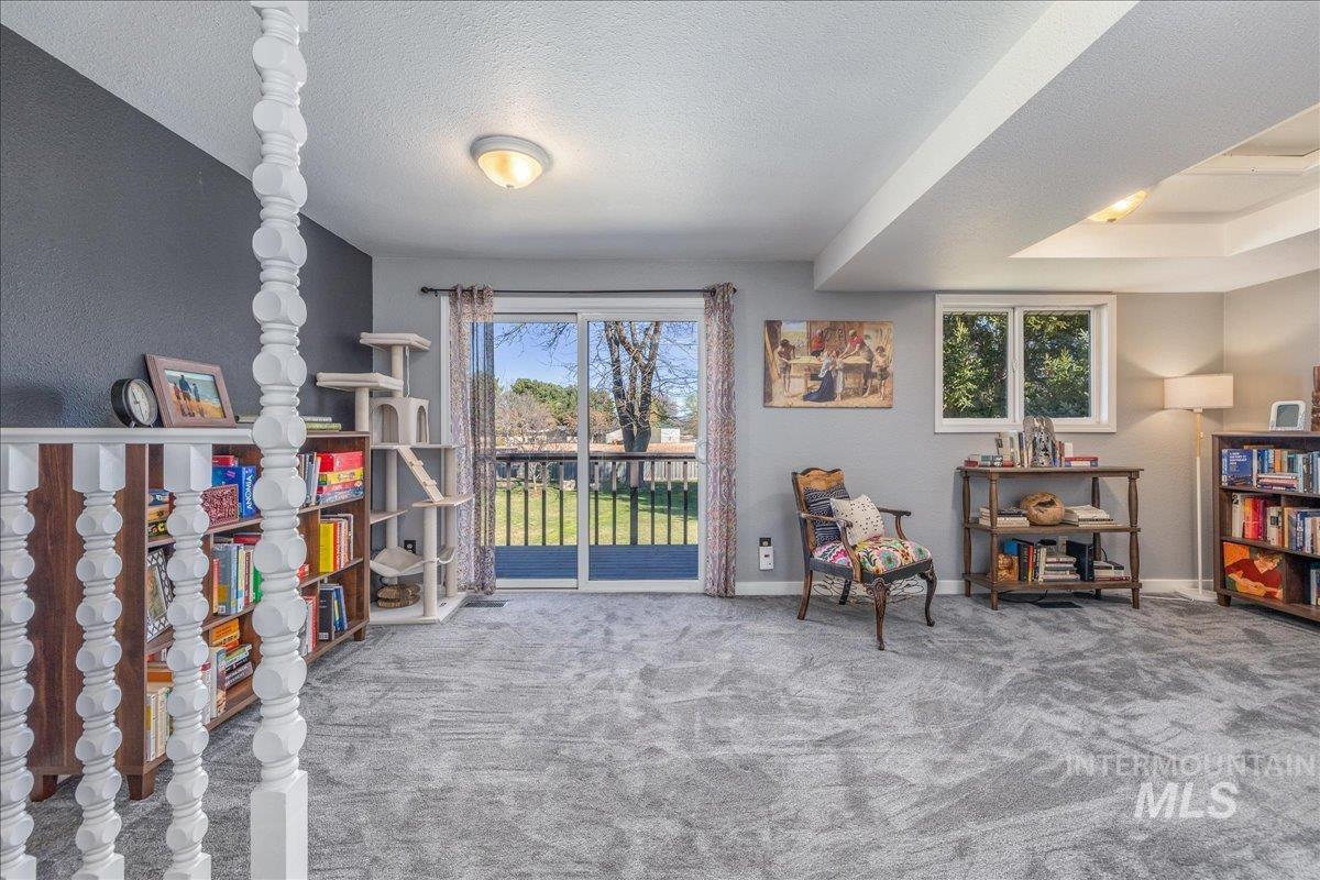 10438 W Hollandale Dr