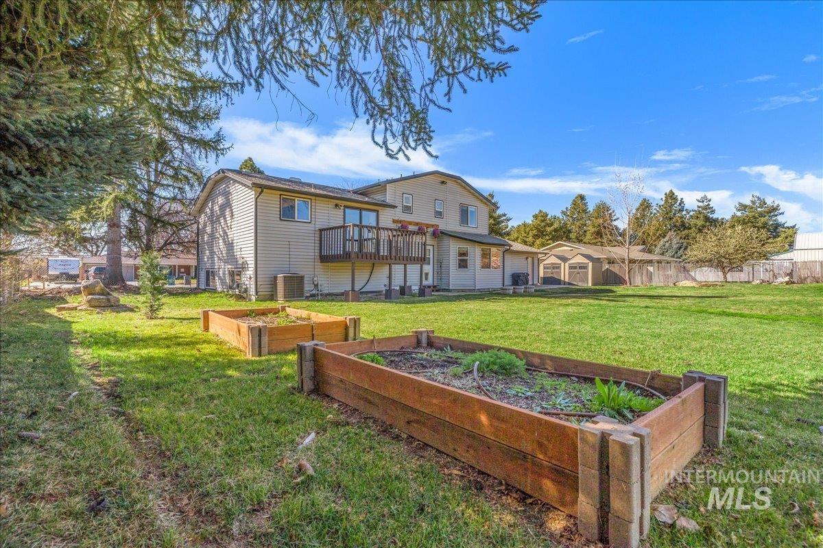 10438 W Hollandale Dr