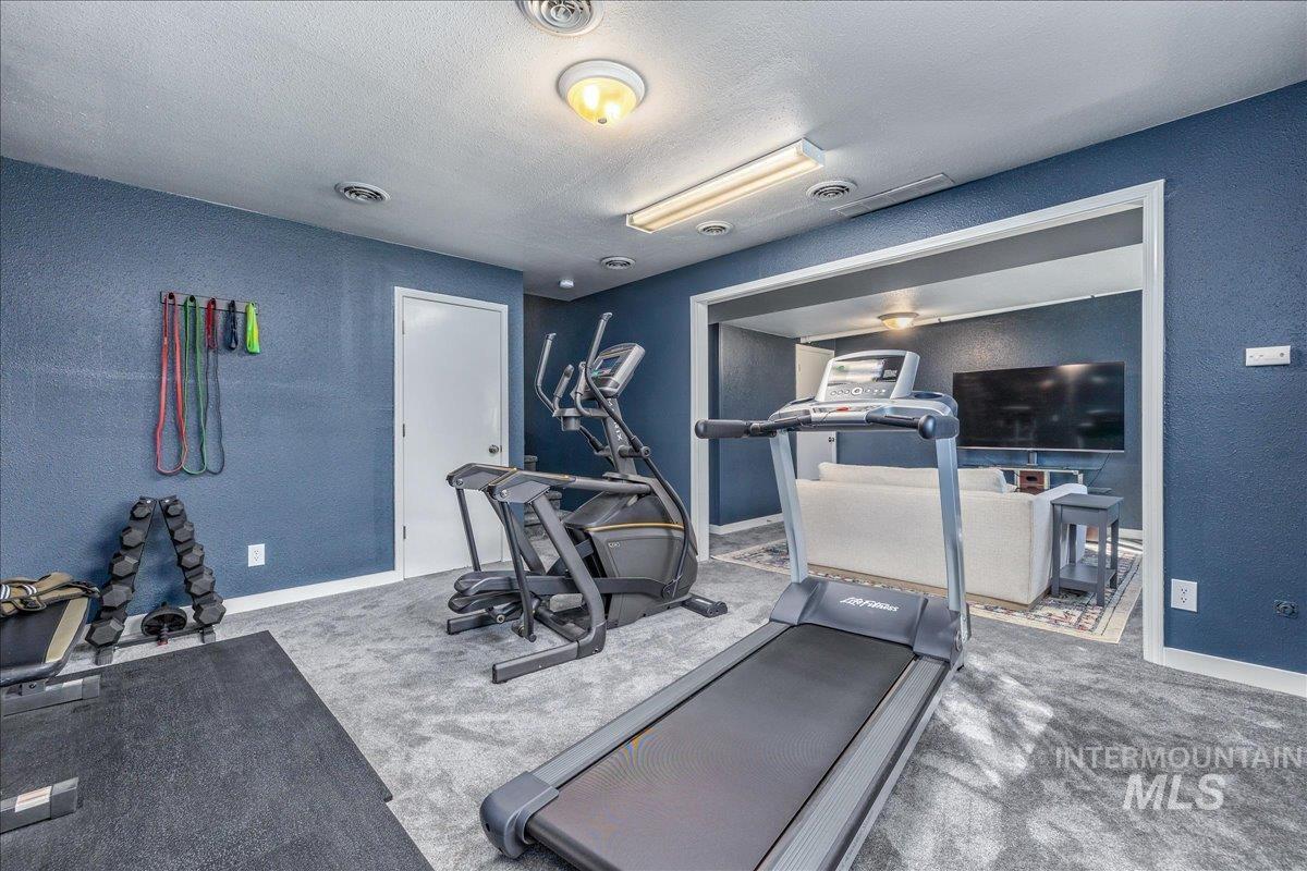 10438 W Hollandale Dr