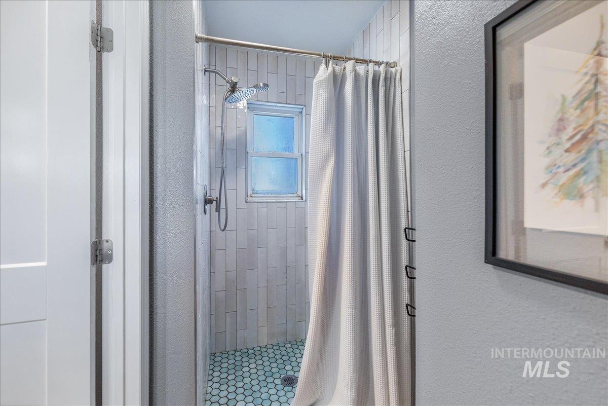 10438 W Hollandale Dr