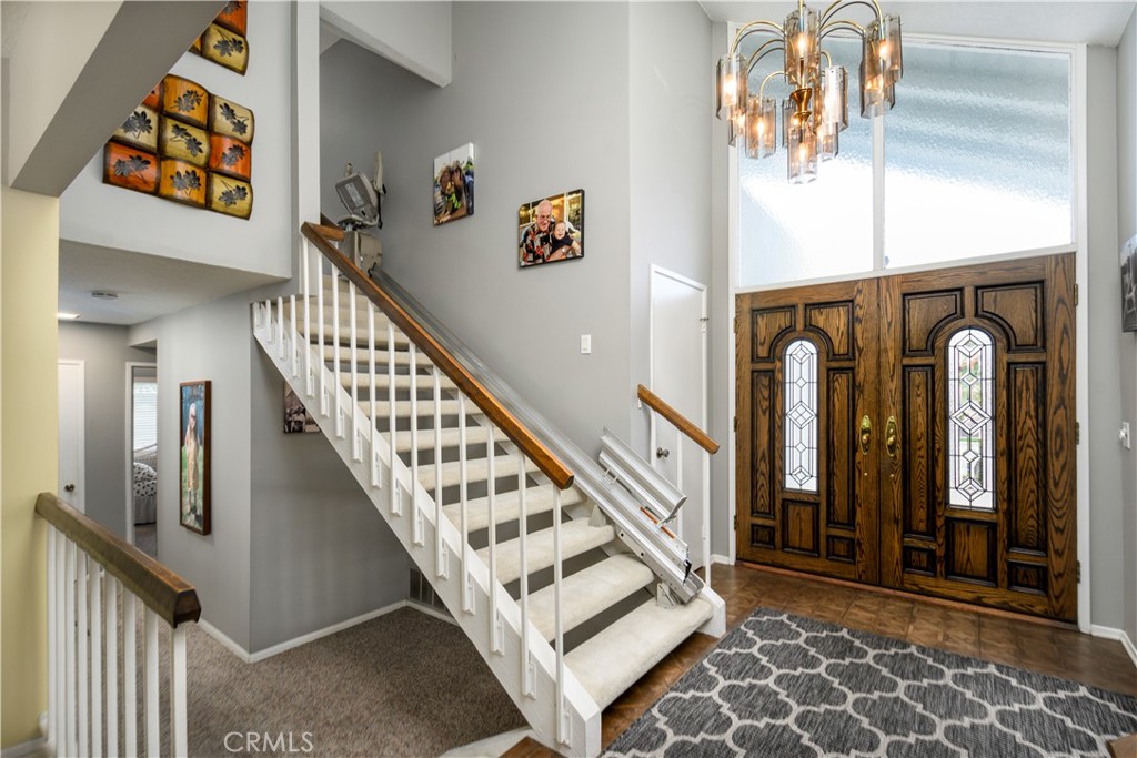 630 W Country Hills Drive