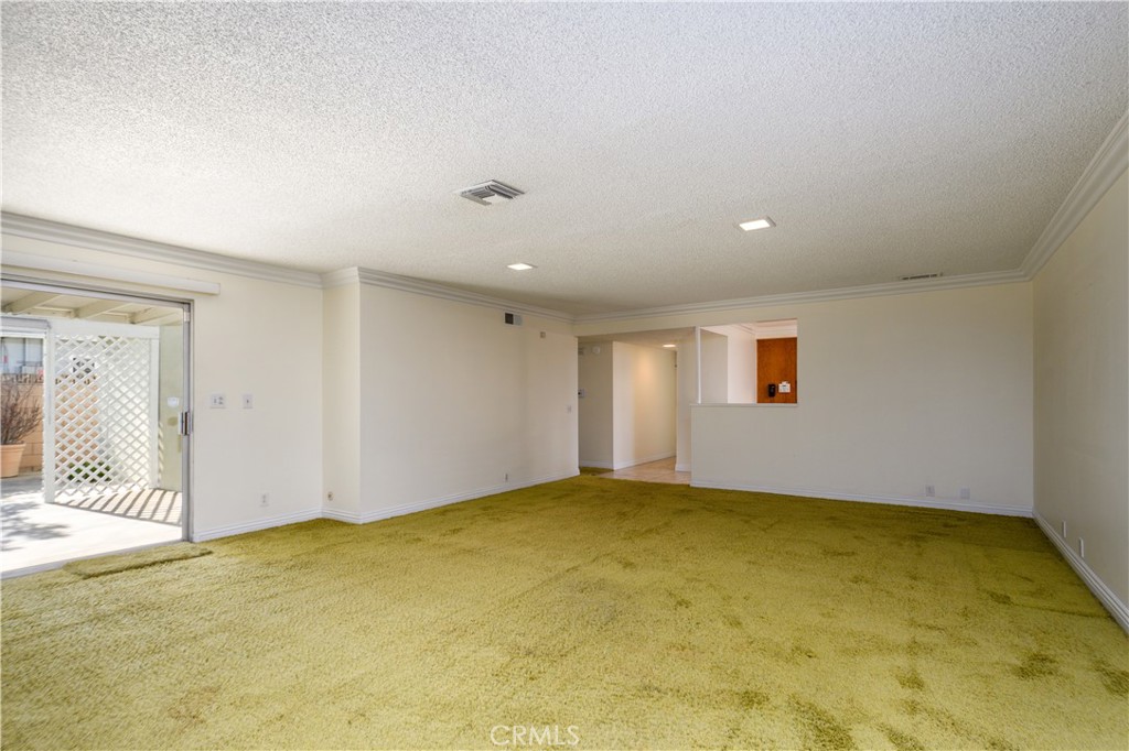 8754 Palmcreek Drive