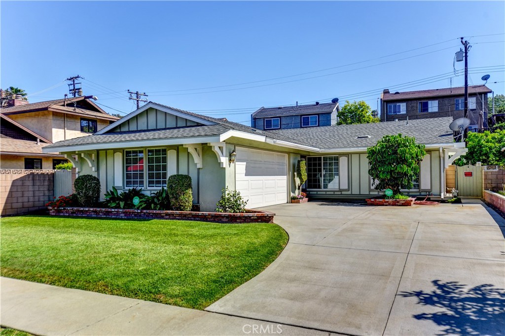 8754 Palmcreek Drive