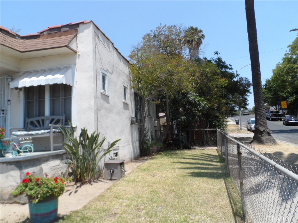 3247 Garnet Street
