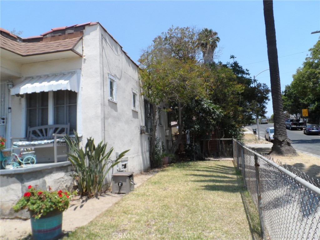 3247 Garnet Street