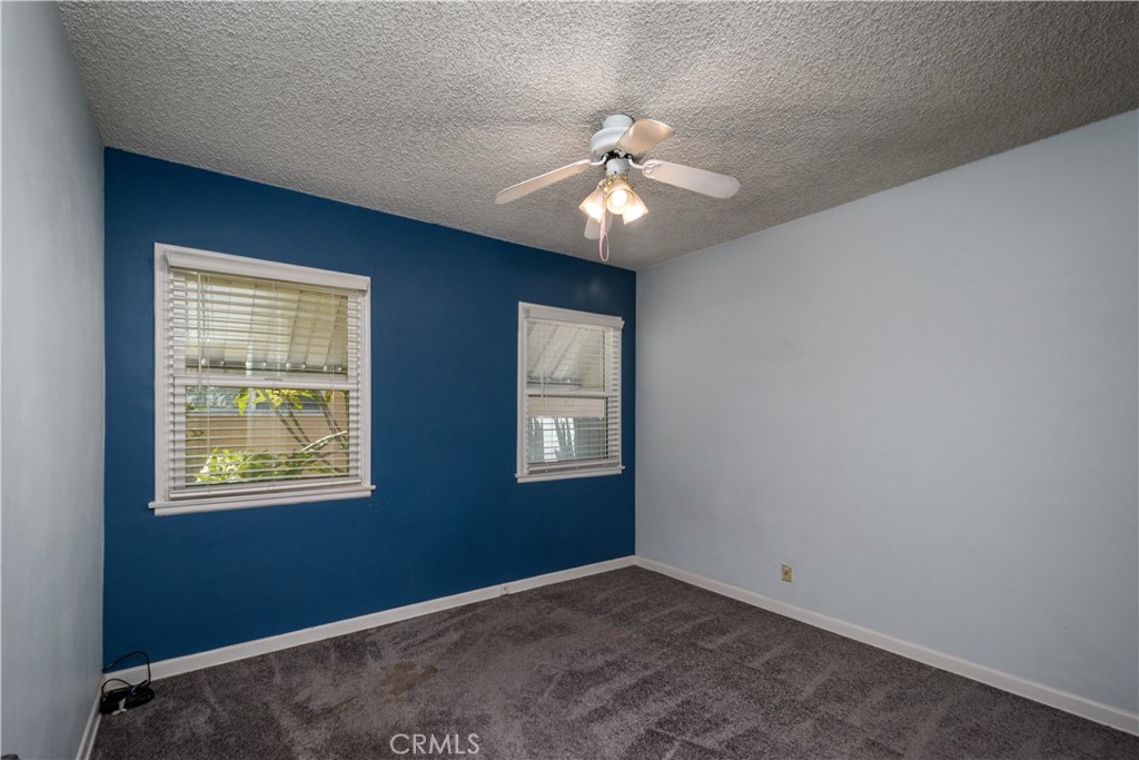 10517 La Serna Dr