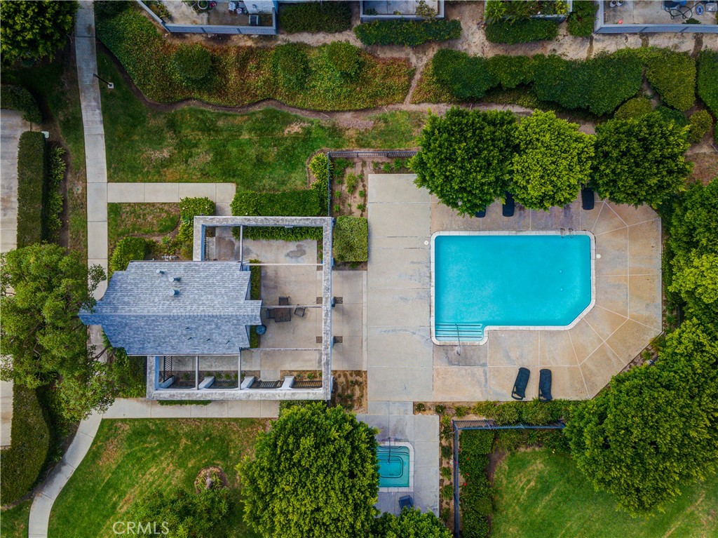 840 W. Country View 66