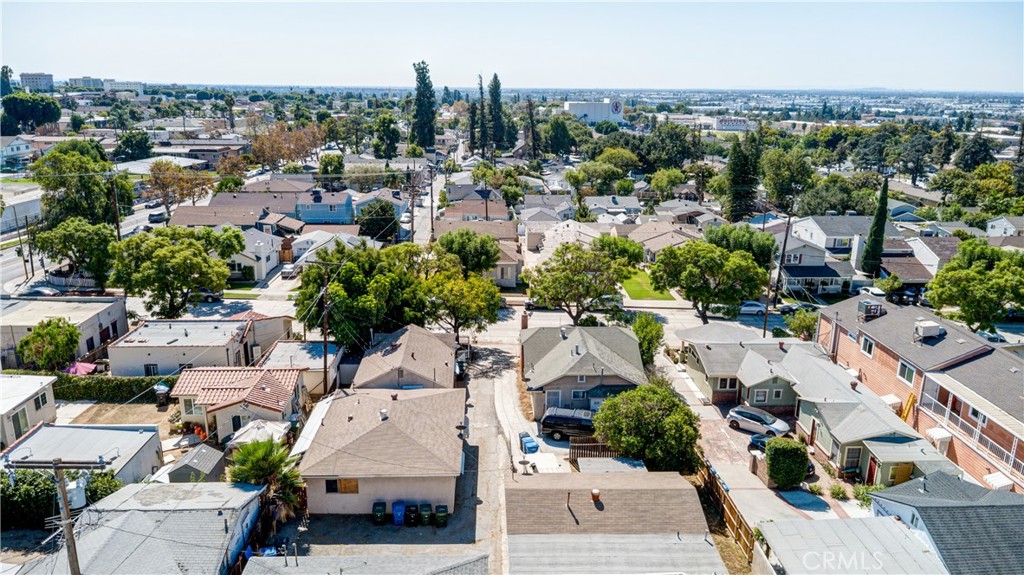 12509 Broadway