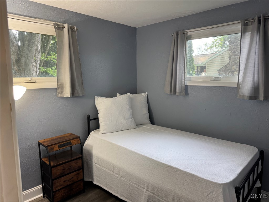 8438 Grandview Drive