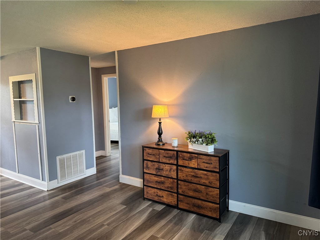 8438 Grandview Drive