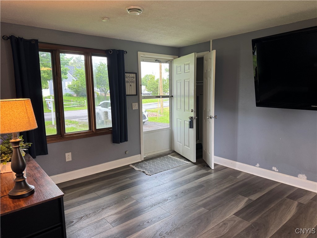 8438 Grandview Drive