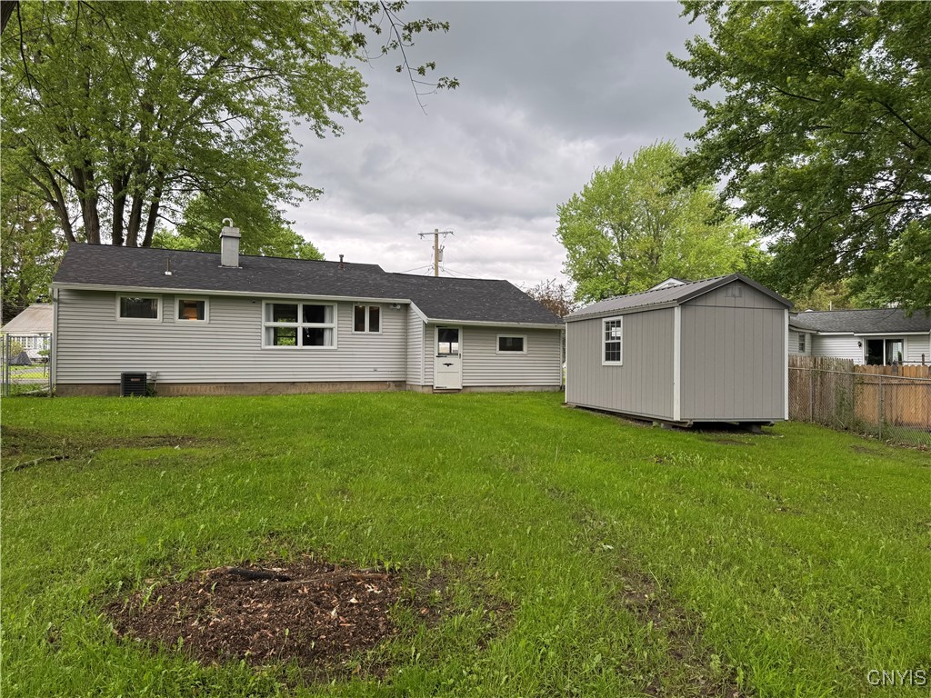 8438 Grandview Drive