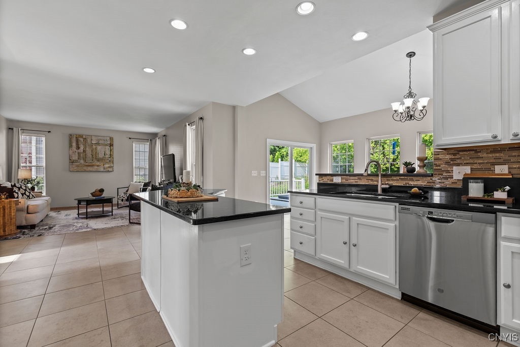 163 Golden Meadows Way