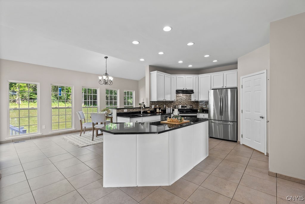 163 Golden Meadows Way