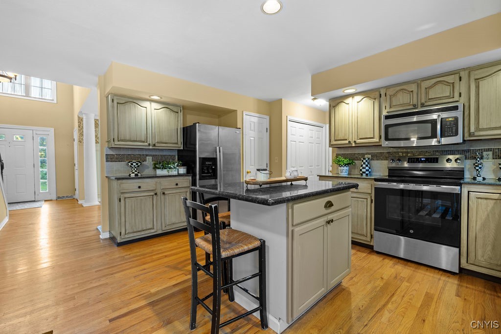 7906 East Ridge Pointe Drive