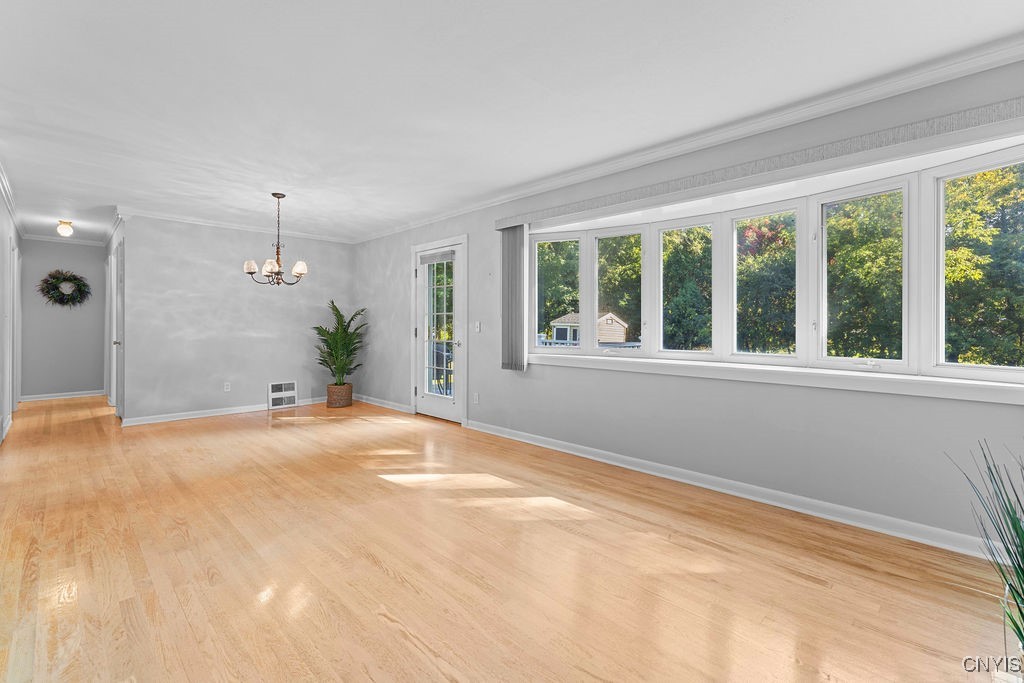 376 Northfield