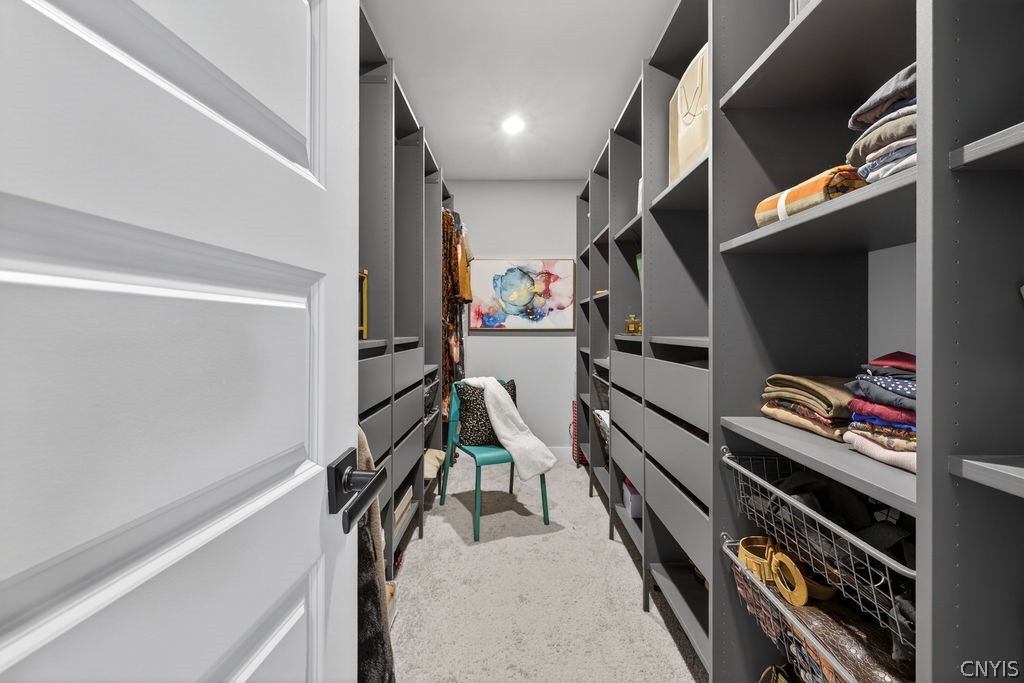 5567 Rolling Meadows