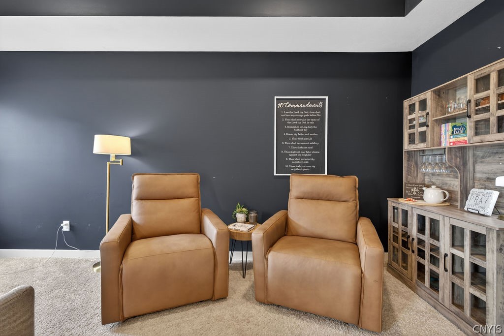 5567 Rolling Meadows