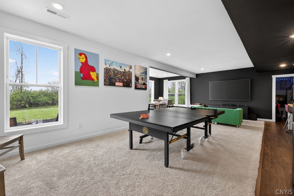 5567 Rolling Meadows