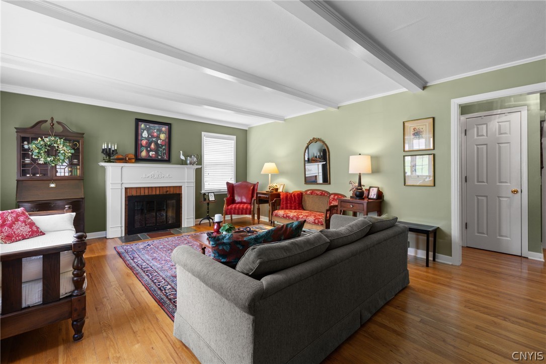 410 Meadow Road
