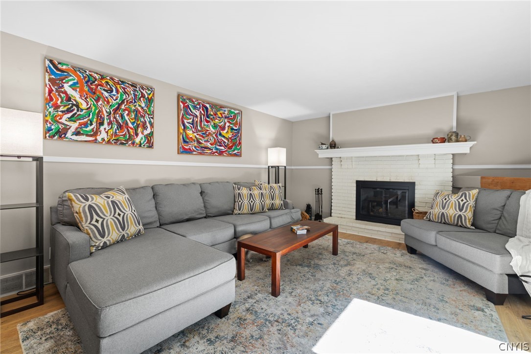 4847 Glinden Lane