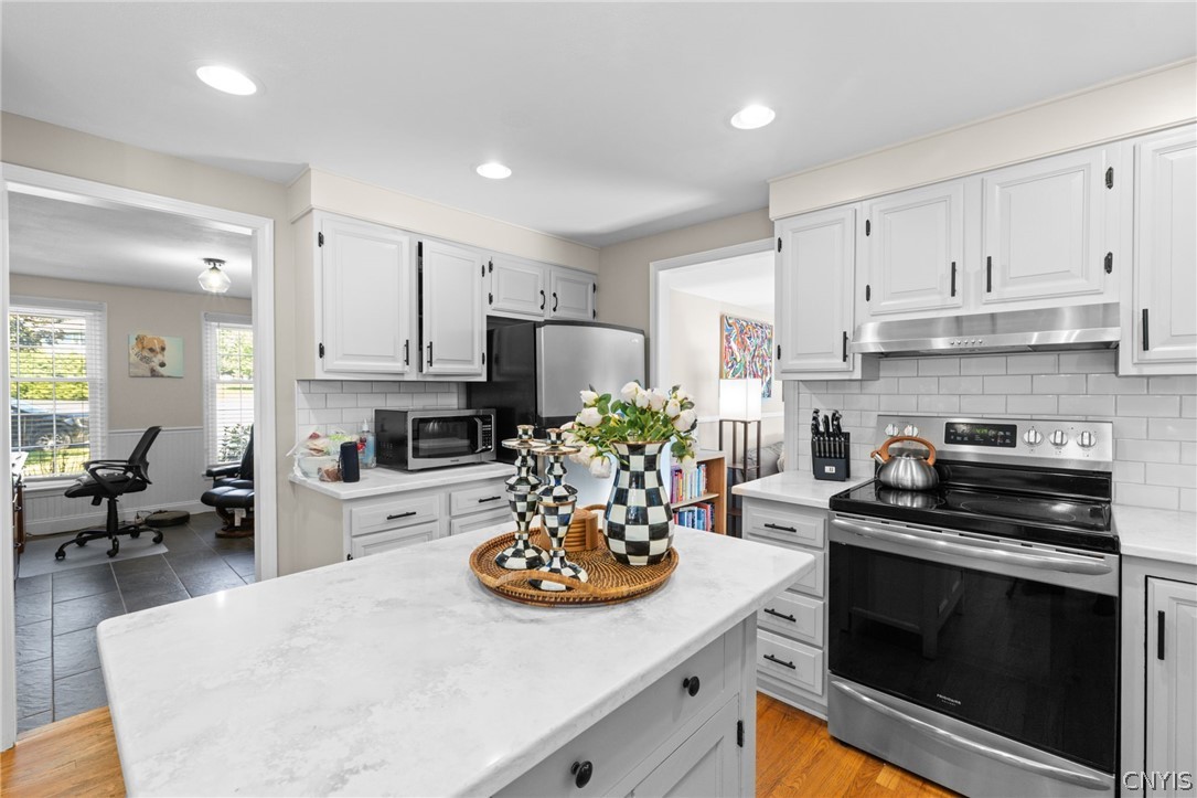 4847 Glinden Lane