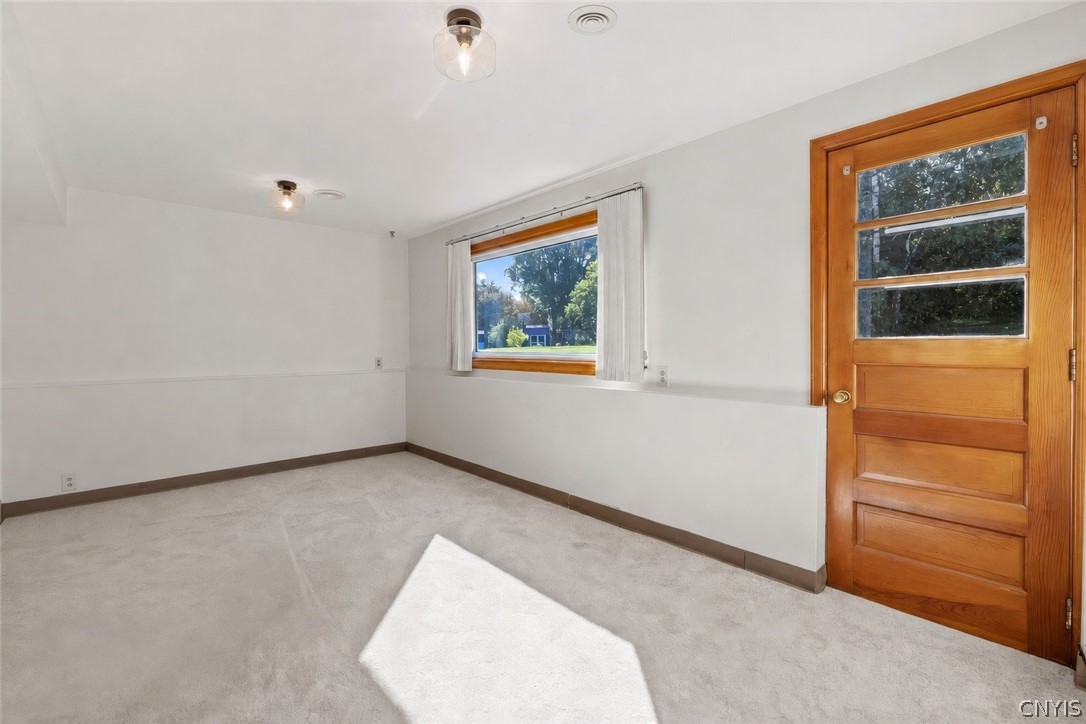 203 Oakridge Drive