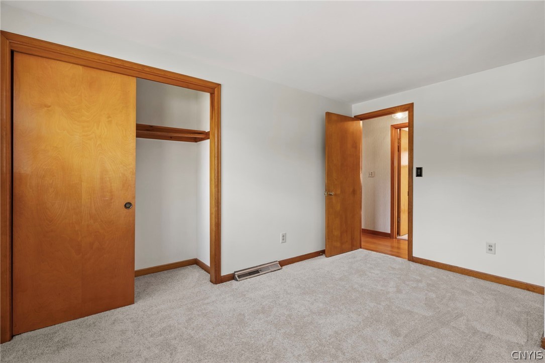 203 Oakridge Drive