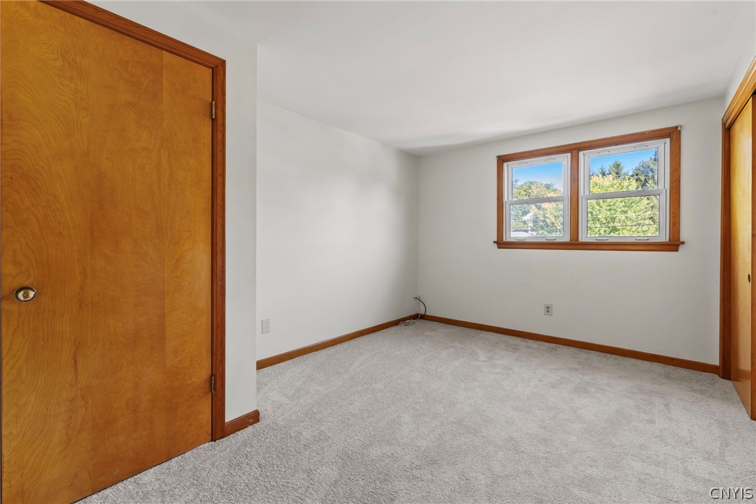203 Oakridge Drive