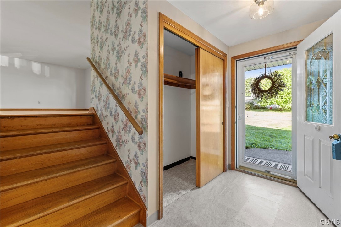 203 Oakridge Drive