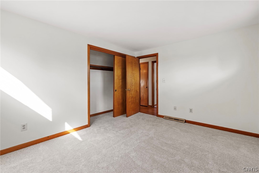 203 Oakridge Drive