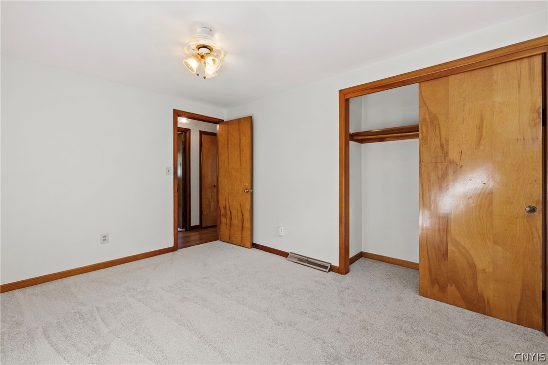 203 Oakridge Drive