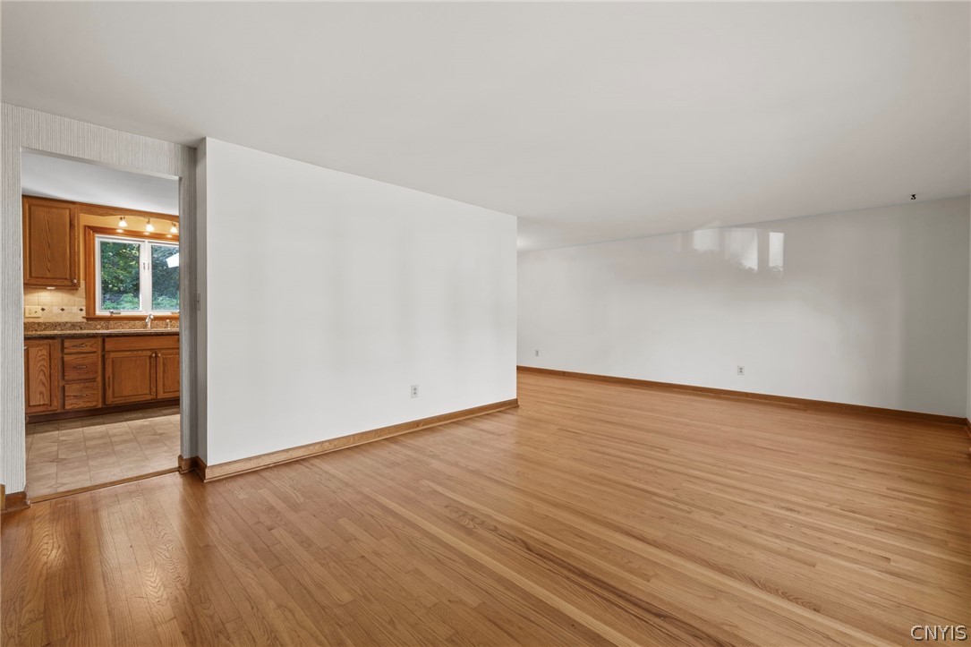203 Oakridge Drive