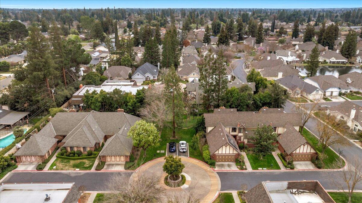 2807 W Downing Court