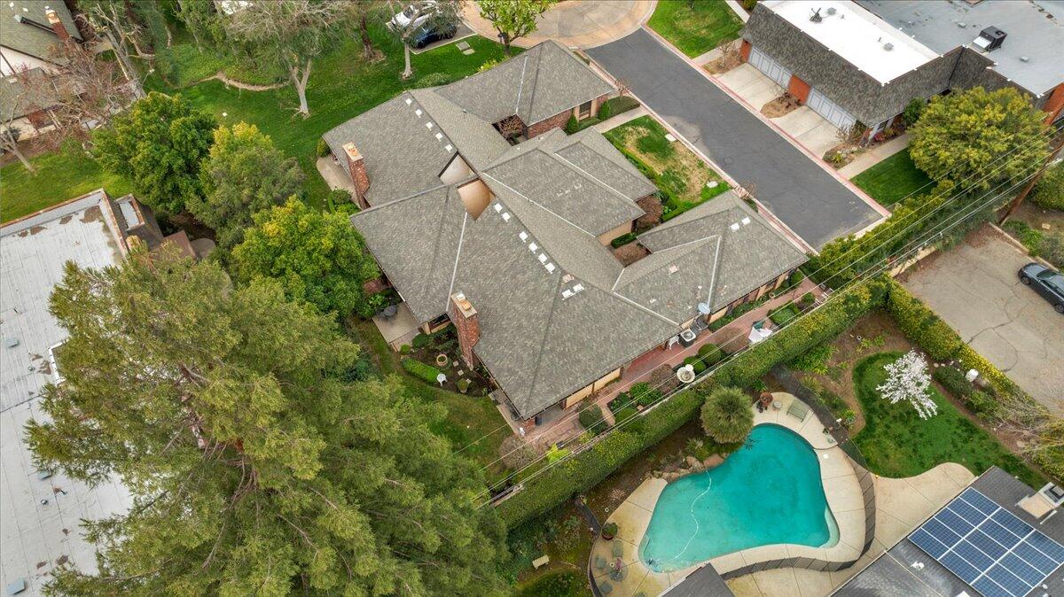 2807 W Downing Court