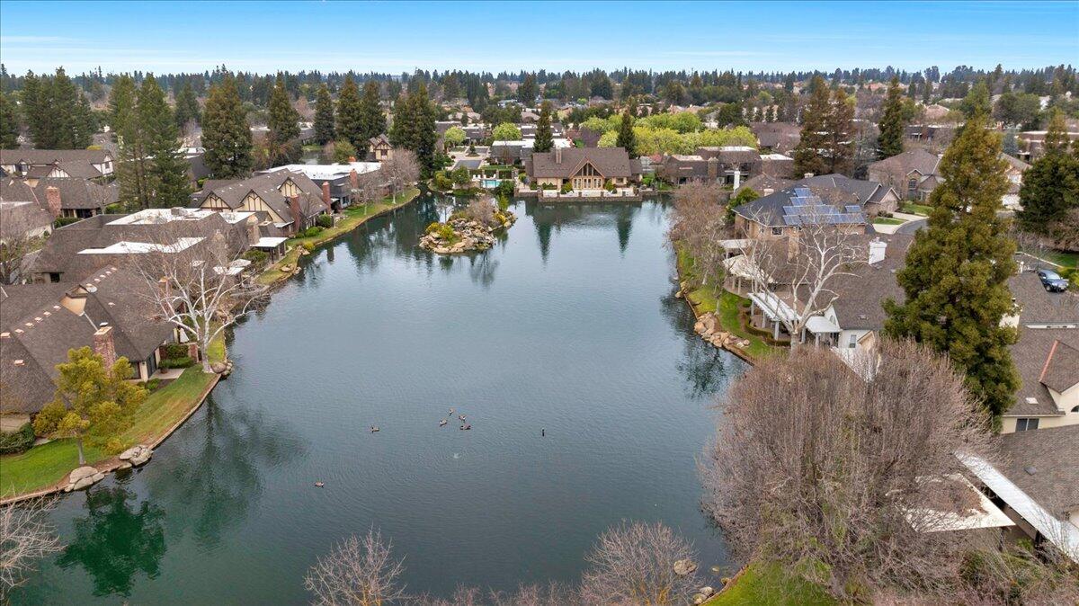 2807 W Downing Court