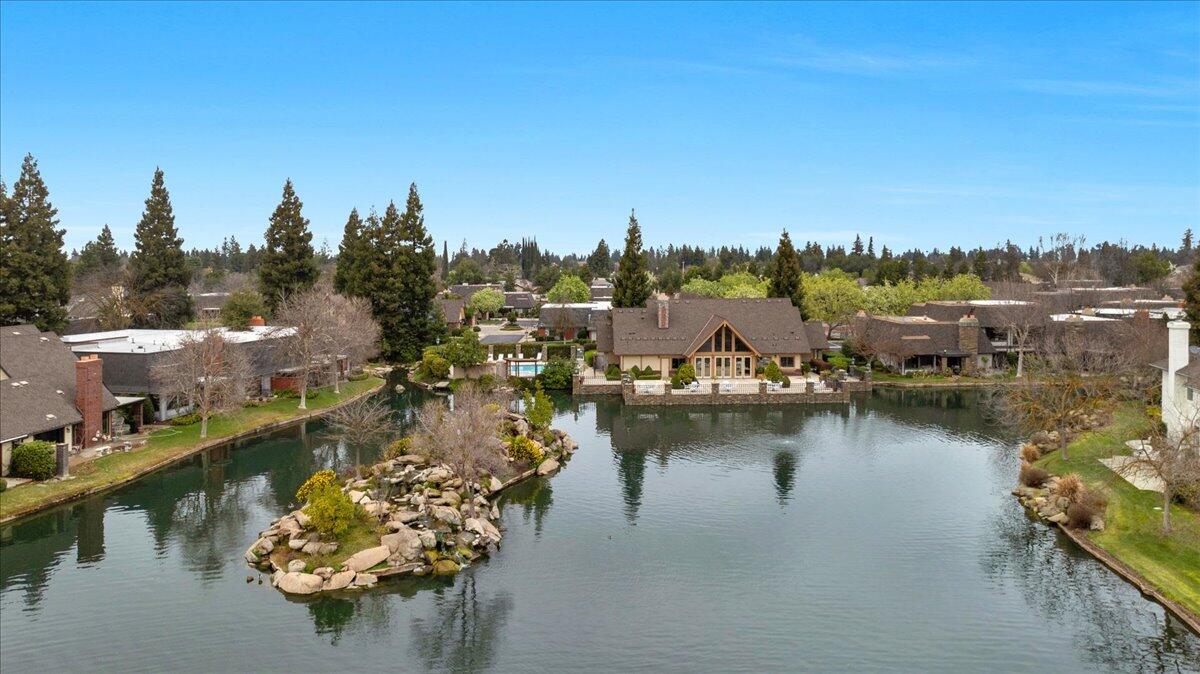 2807 W Downing Court