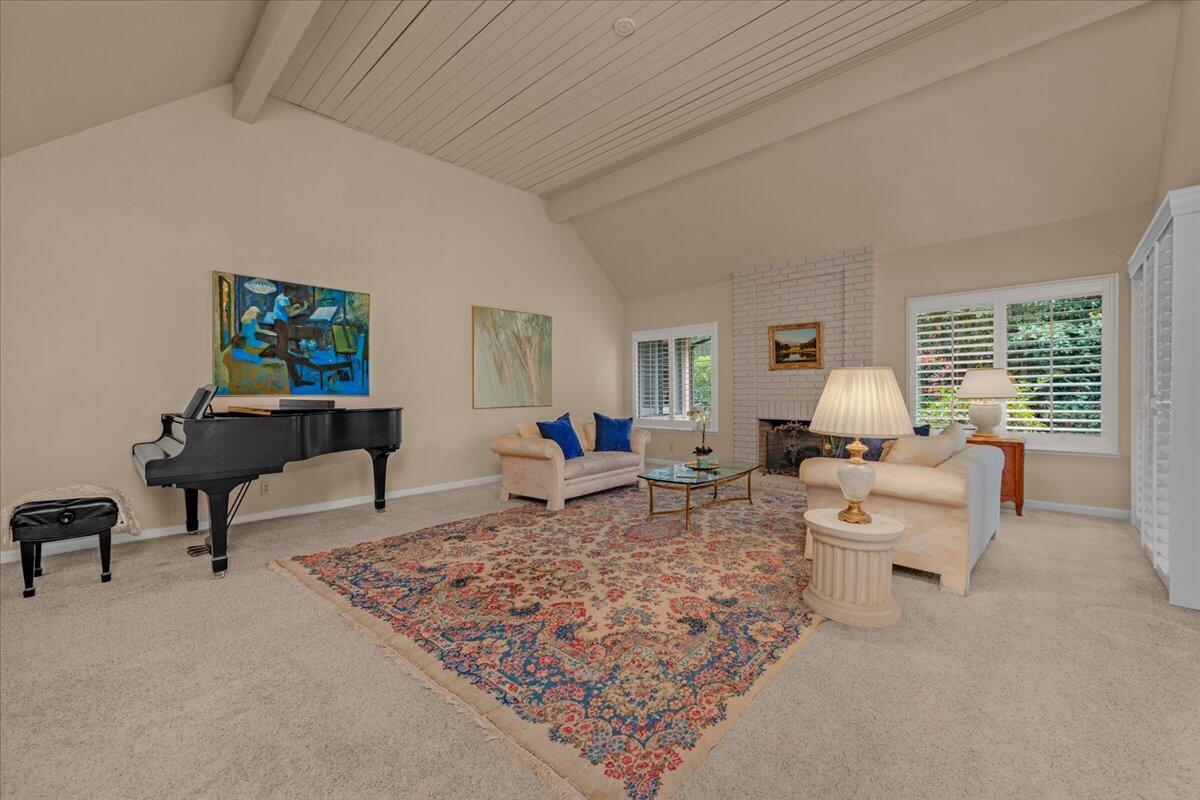 2807 W Downing Court