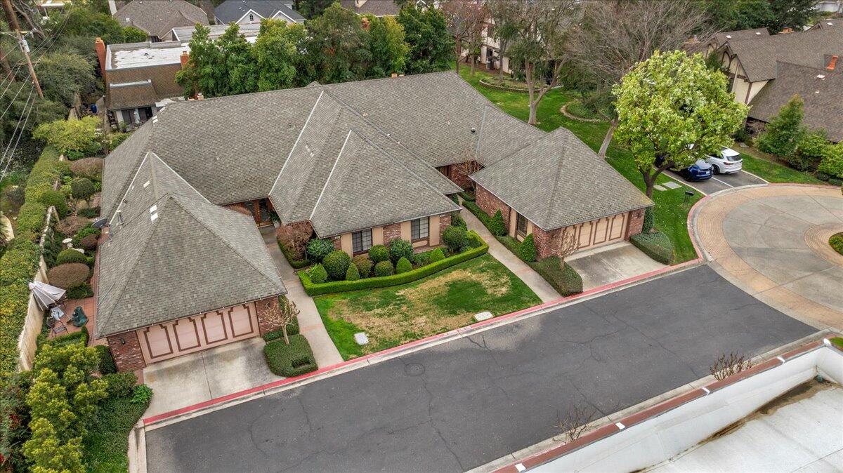 2807 W Downing Court