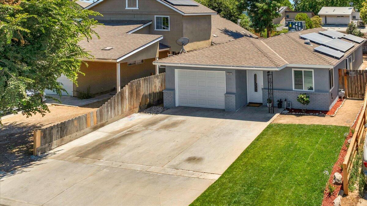 4343 W Princeton Avenue